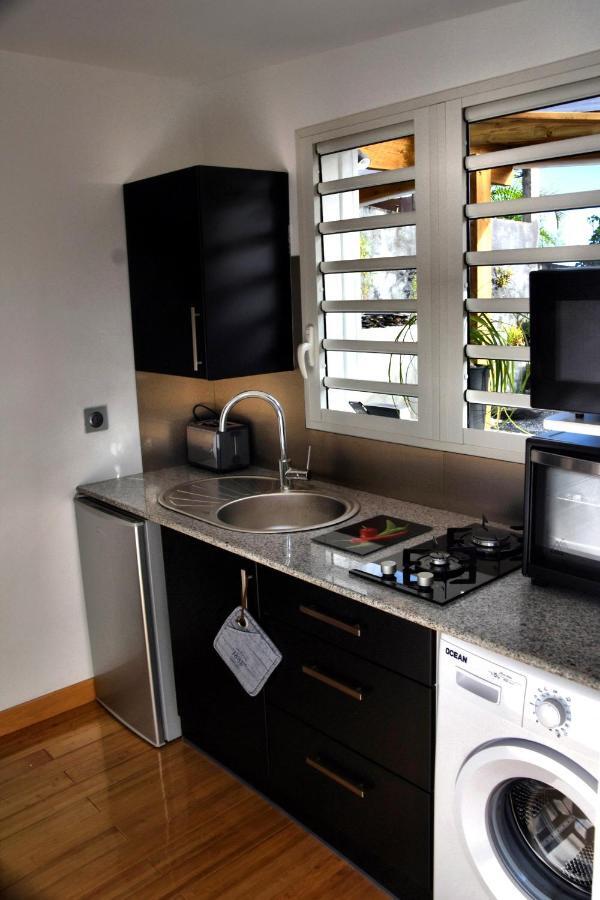 Chez Les Filles - Bungalodge Petite Île Zimmer foto